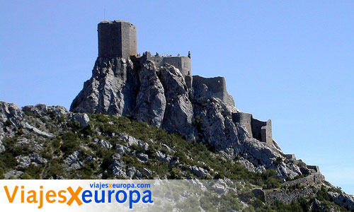 el-castillo-de-queribus