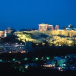 La ciudad de Atenas cuando cae la noche